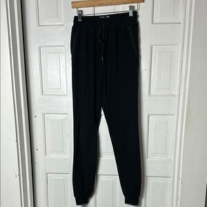 Wolven Women’s Black Joggers Size Small